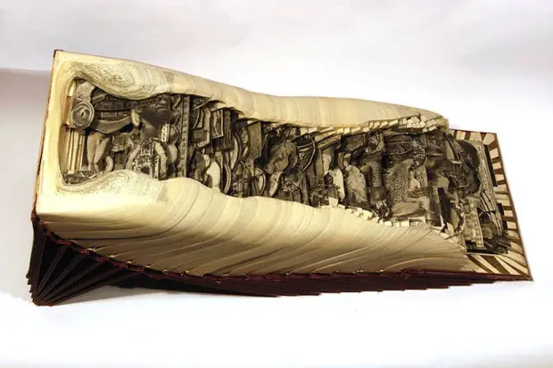 The_Book_Surgeon_Incredible_Book_Sculptures_by_Brian_Dettmer_2014_03