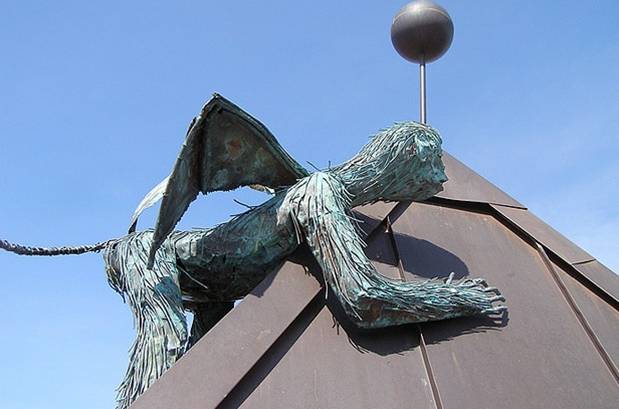 burlington winged flying monkey sculpture 3