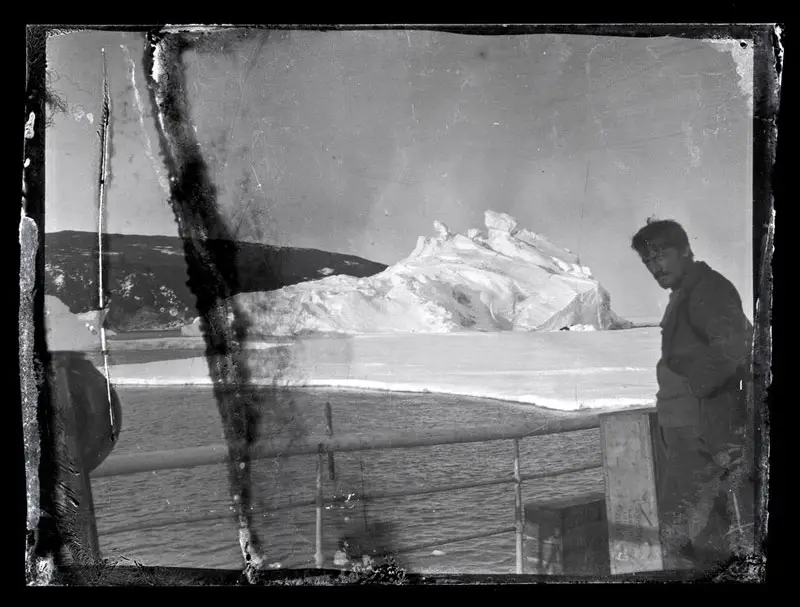 century-old-photos-from-antarctic-expedition-found-by-new-zealand-antarctic-heritage-trust-5