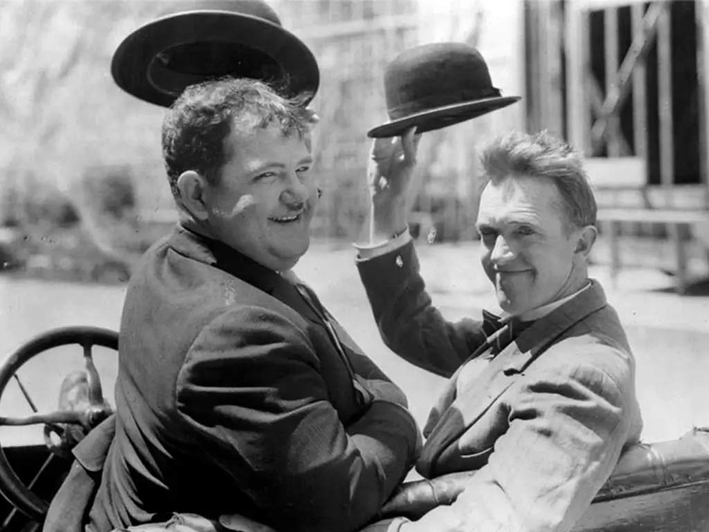 laurel-and-hardy-laurel-and-hardy-30795541-1024-768