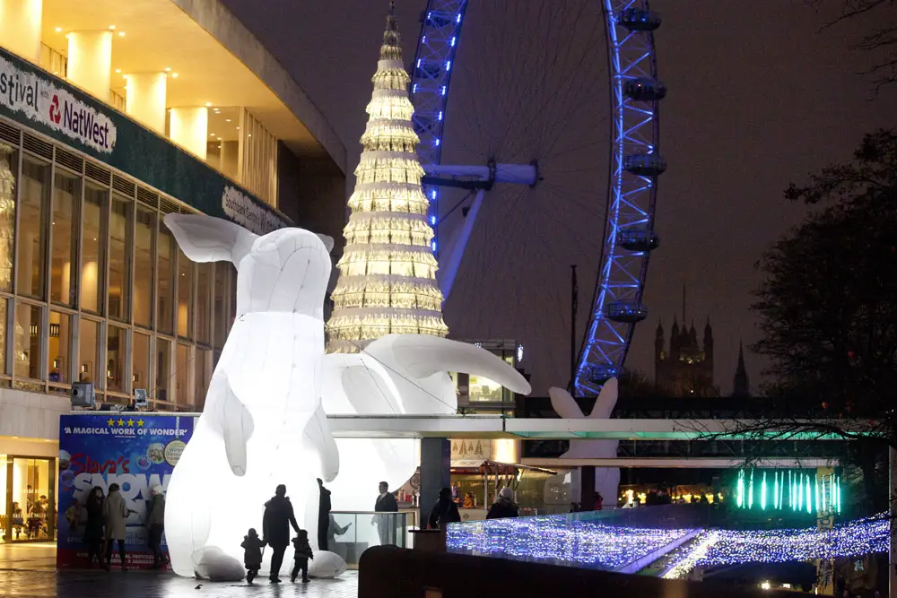 Amanda-Parers-Intrude-at-Southbank-Centres-Winter-Festival-with-NatWest_CREDIT-Belinda-Lawley-Southbank-Centre