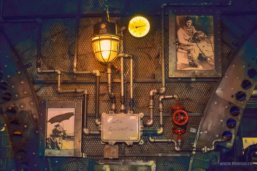 Industrial-steampunk-Submarine-themed-pub6__880