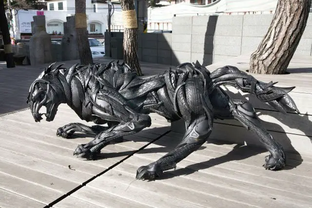 animals-made-from-tires-by-yong-ho-ji-4