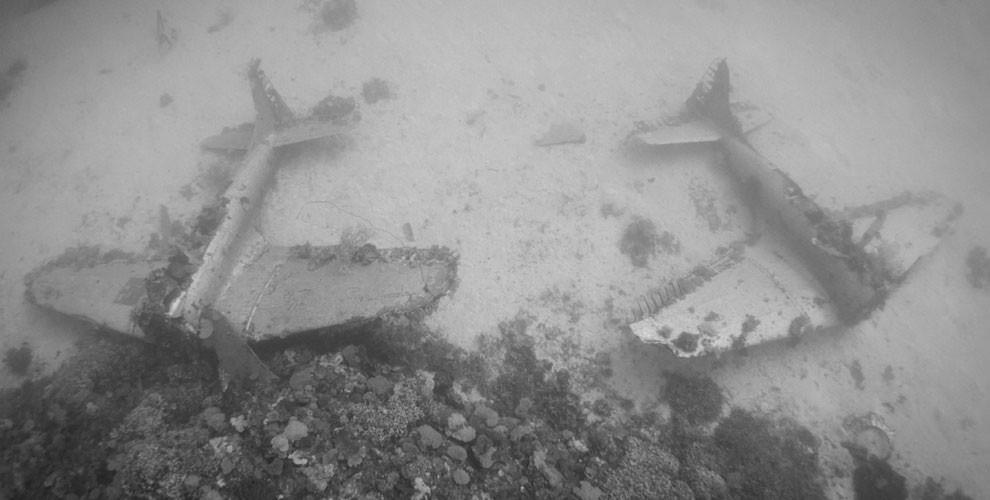 Here’s-what-World-War-II-planes-now-look-like-in-their-underwater-graves12-990x500