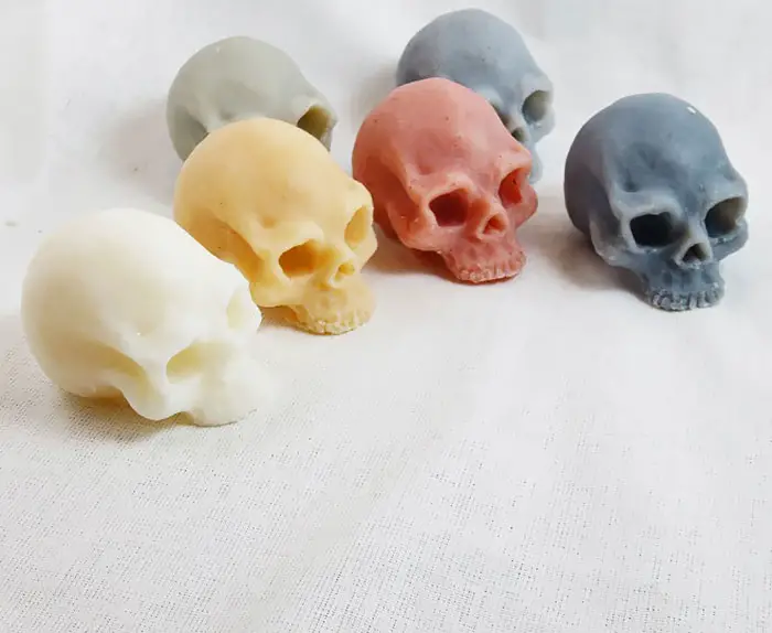 skull-shaped-soaps-eden-gorgos-3