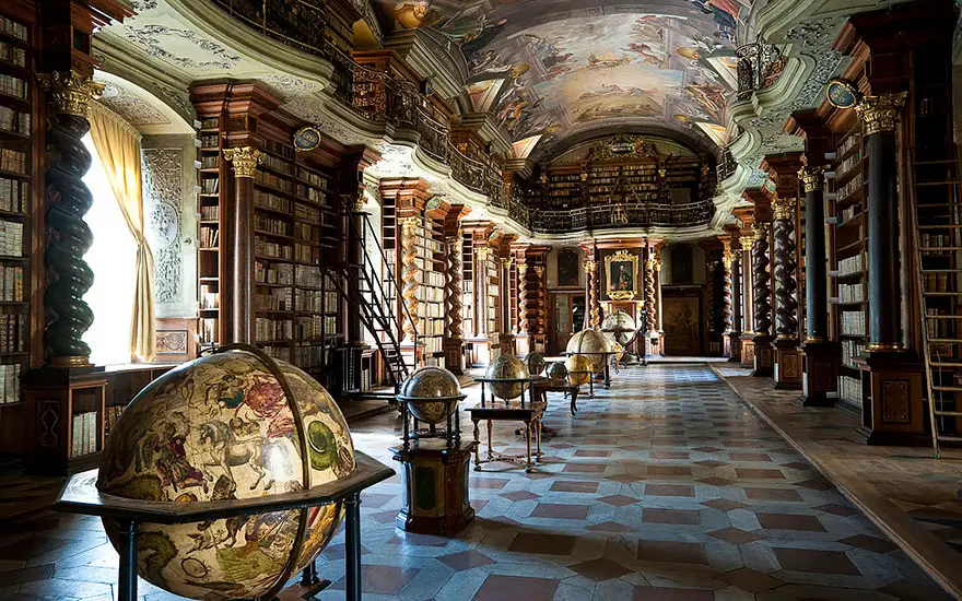 the-klementinum-national-library-czech-republic-6