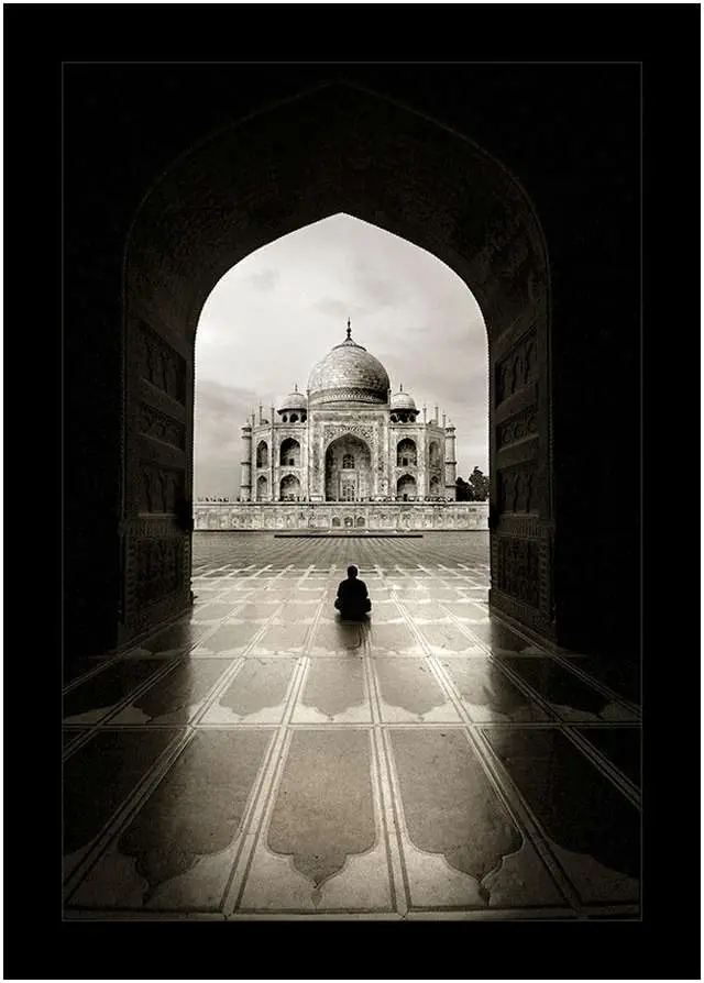 Taj-Mahal-Exposed-by-Thamer-Al-Tassan-1