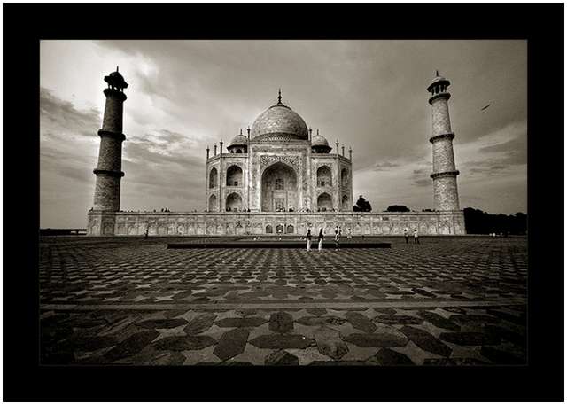 Taj-Mahal-Exposed-by-Thamer-Al-Tassan-7