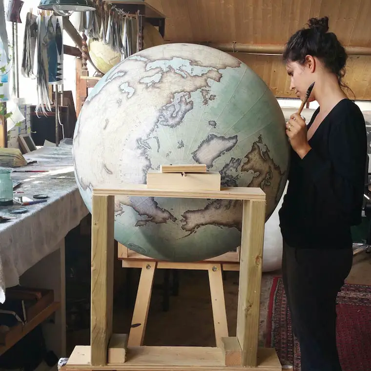 Bellerby-and-Co-Globemakers-17
