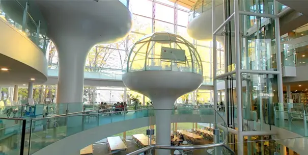 glass-class-futuristic-library-seikei-university-tokyo-13