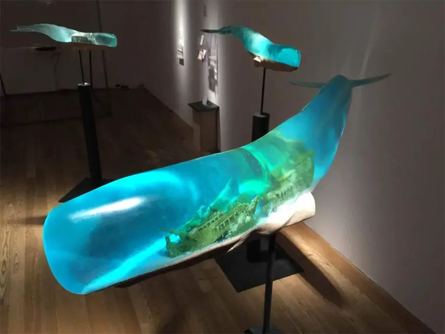 translucent-whale-sculptures-samsara-isana-yamada-8