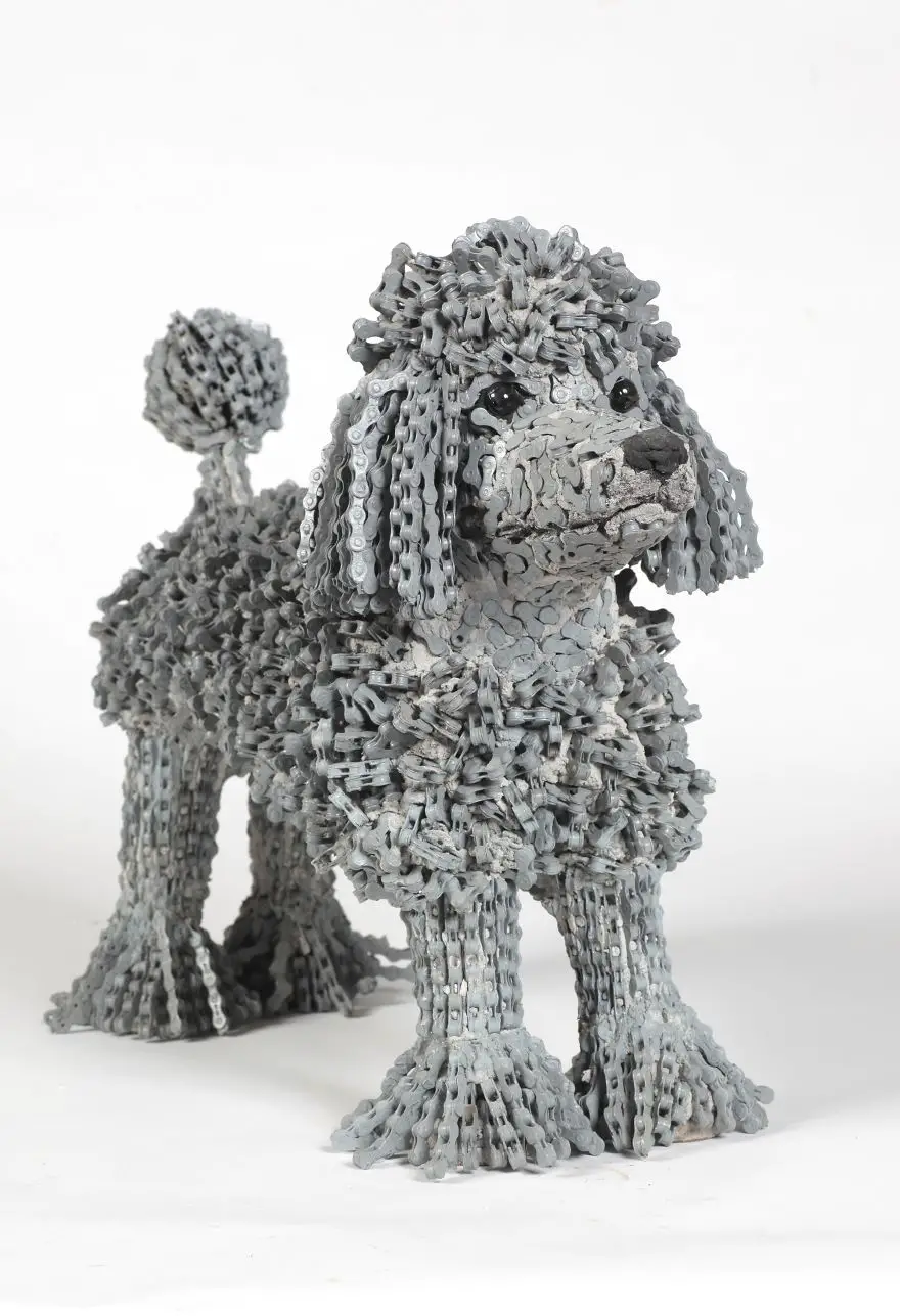 unchained-i-create-dog-sculptures-from-recycled-bicycle-chains-27__880