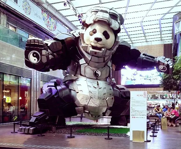 Bi-Heng-Iron-Panda-Hulkbuster-3