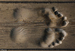 monk-footprint-s