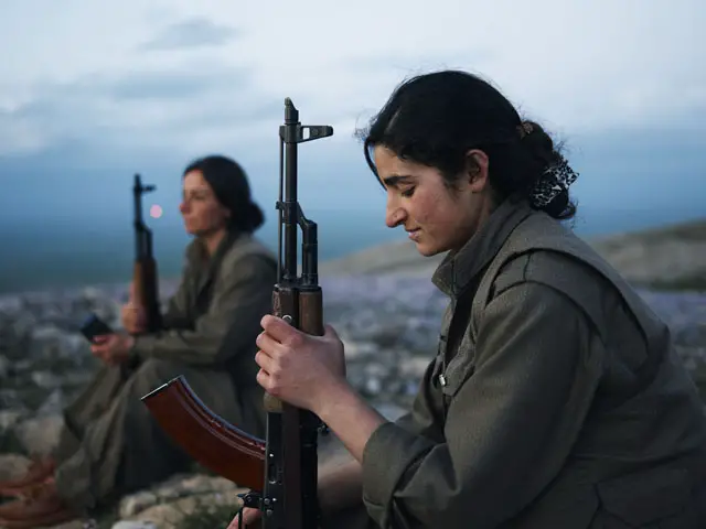 Gulbehar-PKK-Kurdistan-Workers-Party-Makhmour-Iraq-Guerrilla_Fighters_of_Kurdistan_Joey_L_Photographer_018